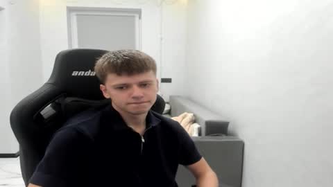 Snapshot of thomas_shelbivip chatting on 5, 1, 2026 Tomas online show from 5, 1, 2026