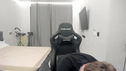 Snapshot of thomas_shelbivip chatting on 20, 2, 2026 Tomas online show from 20, 2, 2026