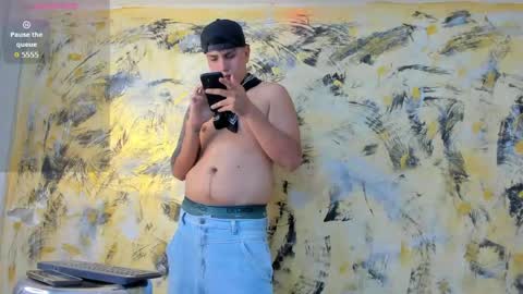 Snapshot of thomas_thundr chatting on 3, 6, 2026 Thomas and Faon online show from 3, 6, 2026