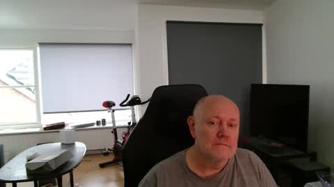 thomash32 online show from 12, 1, 2026