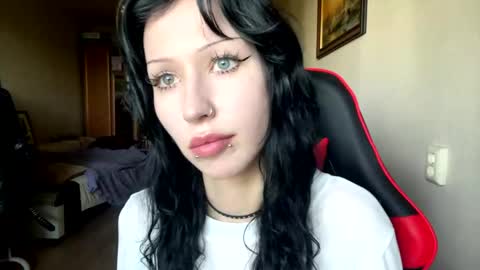 Snapshot of thomasinakettl chatting on 16, 5, 2026 Marry online show from 16, 5, 2026