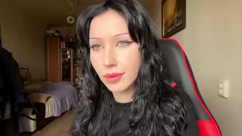 Snapshot of thomasinakettl chatting on 22, 5, 2026 Marry online show from 22, 5, 2026