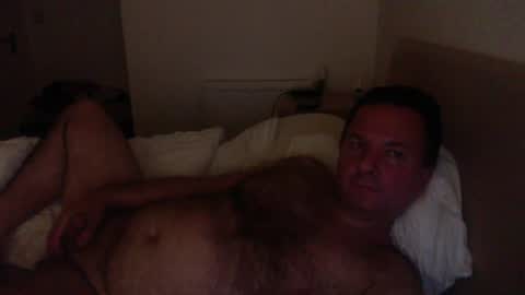 Snapshot of thomaspol chatting on 18, 6, 2026 Tom online show from 18, 6, 2026