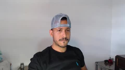 Snapshot of thommerxxx chatting on 25, 9, 2025 Thom online show from 25, 9, 2025