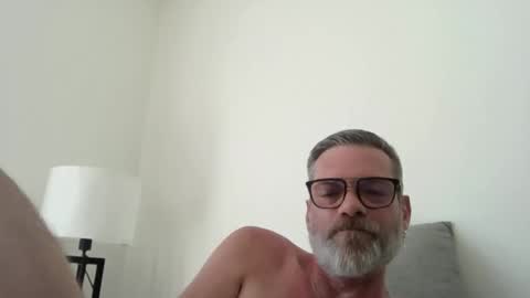 Snapshot of thomster1972good chatting on 21, 3, 2026 Tom online show from 21, 3, 2026