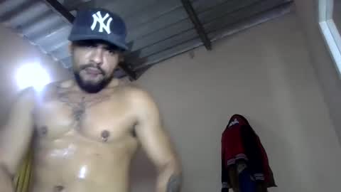 Snapshot of thonybeiio chatting on 18, 9, 2025 thonybeiio online show from 18, 9, 2025