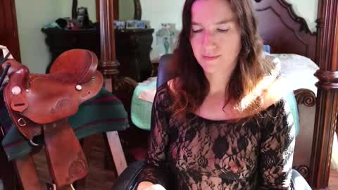 ThornburyRose online show from 1, 3, 2026