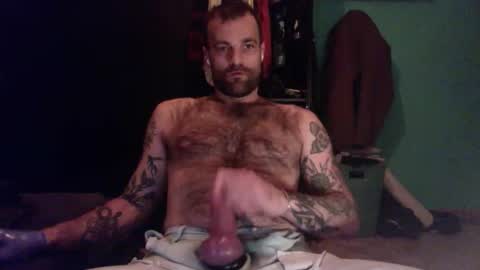 Snapshot of throatfucker2000 chatting on 4, 11, 2025 throatfucker2000 online show from 4, 11, 2025