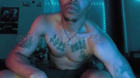 Snapshot of throattaker4l_ chatting on 6, 5, 2026 ThroatTaker4l online show from 6, 5, 2026