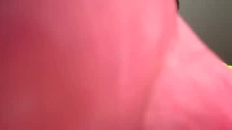 Snapshot of throbbing8585 chatting on 30, 5, 2026 throbbing8585 online show from 30, 5, 2026