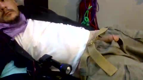 thunder8u42 online show from 15, 10, 2025