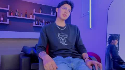 Snapshot of tian_sex chatting on 25, 5, 2026 online show from 25, 5, 2026