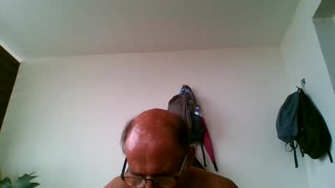 tiaretiareopui online show from 31, 12, 2024