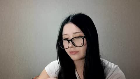 Snapshot of tiastinner chatting on 18, 6, 2026 Margo online show from 18, 6, 2026