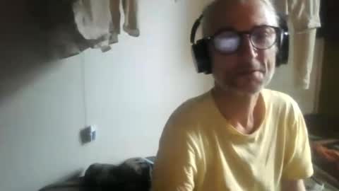 tiddles12345 online show from 15, 6, 2026