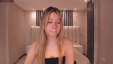 Tiffanny Sins online show from 6, 6, 2026