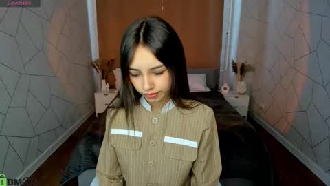 Tiffany online show from 13, 3, 2026