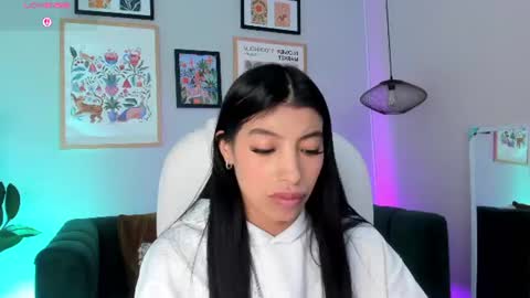 Snapshot of tiffany_low chatting on 22, 6, 2026 tiffany_low online show from 22, 6, 2026