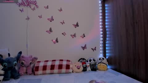 tiffany sofia online show from 6, 1, 2026