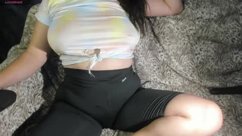 Snapshot of tiffany_teressa chatting on 2, 5, 2026 tiffany theressa online show from 2, 5, 2026