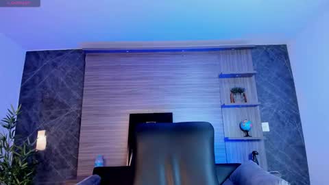 tiffanyhoustton online show from 19, 2, 2026