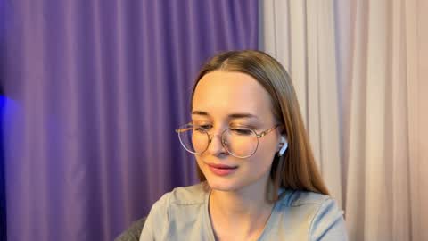 Snapshot of tiffanyhunt chatting on 6, 1, 2025 Tiffany online show from 6, 1, 2025