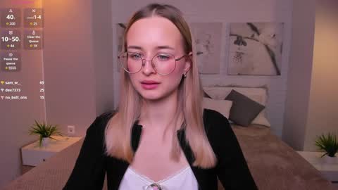 Snapshot of tiffanyhunt chatting on 3, 2, 2025 Tiffany online show from 3, 2, 2025