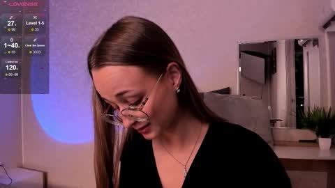 Snapshot of tiffanyhunt chatting on 9, 9, 2025 Tiffany online show from 9, 9, 2025