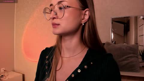 Snapshot of tiffanyhunt chatting on 25, 9, 2025 Tiffany online show from 25, 9, 2025