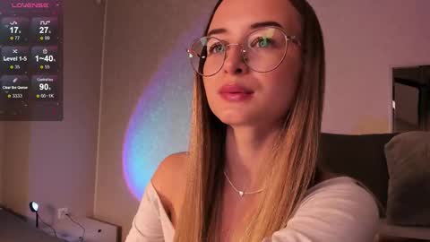 Snapshot of tiffanyhunt chatting on 20, 10, 2025 Tiffany online show from 20, 10, 2025