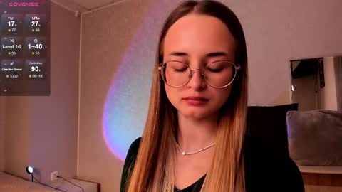 Snapshot of tiffanyhunt chatting on 17, 11, 2025 Tiffany online show from 17, 11, 2025