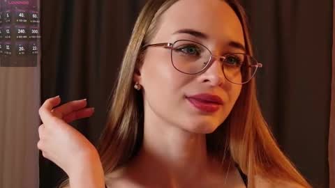 Snapshot of tiffanyhunt chatting on 16, 3, 2026 Tiffany online show from 16, 3, 2026