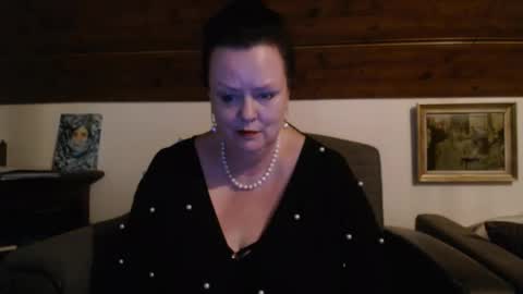 TiffanyMature online show from 10, 5, 2026