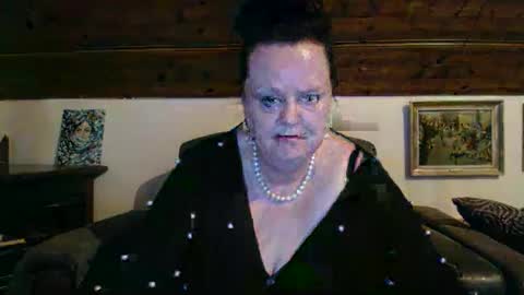 TiffanyMature online show from 14, 5, 2026