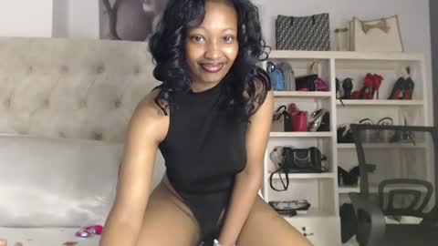 Snapshot of tilly_ebony chatting on 14, 6, 2026 Tilly online show from 14, 6, 2026