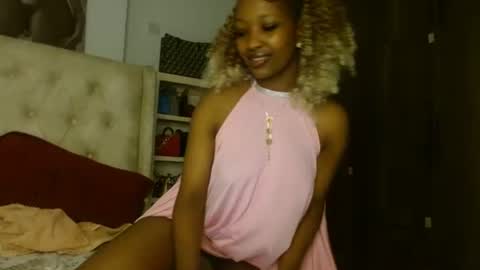 Snapshot of tilly_ebony chatting on 23, 7, 2026 Tilly online show from 23, 7, 2026