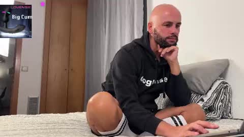 Snapshot of tim_beard chatting on 4, 7, 2026 Tim Beard online show from 4, 7, 2026