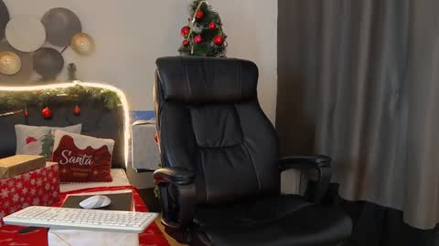 ask me online show from 25, 12, 2024