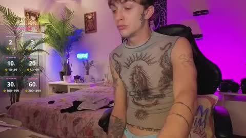 Snapshot of tima_lexikov chatting on 14, 10, 2025 Tima Lexikov online show from 14, 10, 2025