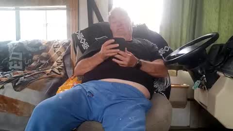 Snapshot of timamanda chatting on 29, 4, 2026 Tim Amanda online show from 29, 4, 2026