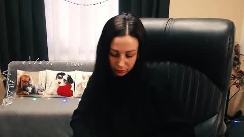 Snapshot of timeparadice chatting on 18, 12, 2025 Luisa online show from 18, 12, 2025