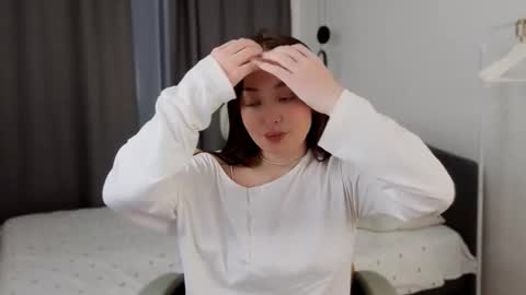 Mia online show from 3, 3, 2026