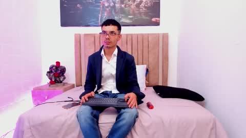 Snapshot of timothe_evans chatting on 20, 11, 2025 Evans online show from 20, 11, 2025