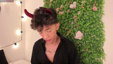 Timothy 21 years old online show from 14, 1, 2025