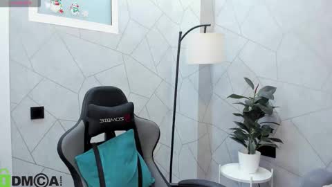 Stella online show from 11, 2, 2026