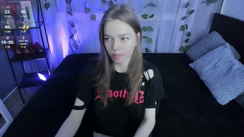 Snapshot of tina_tayllor chatting on 19, 10, 2025 Tina Tayllor MY SHEDULEMondayTuesdaySaturdaySunday online show from 19, 10, 2025