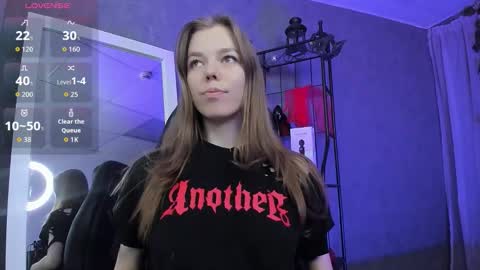 Snapshot of tina_tayllor chatting on 29, 10, 2025 Tina Tayllor MY SHEDULEMondayTuesdaySaturdaySunday online show from 29, 10, 2025