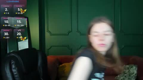 tina_tayllor__ online show from 20, 3, 2026