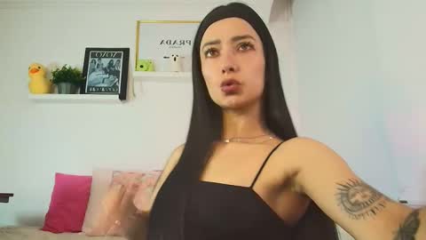 Snapshot of tina_wild_ chatting on 1, 12, 2025 Tina Wild online show from 1, 12, 2025