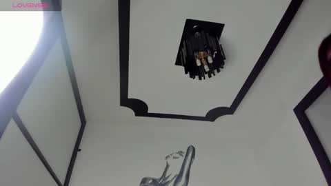 Tina  online show from 8, 2, 2025